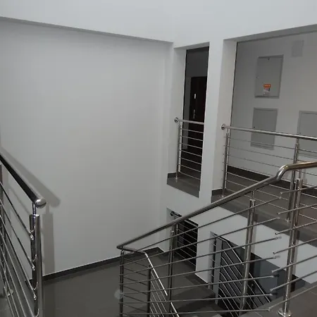 Apartment Flover