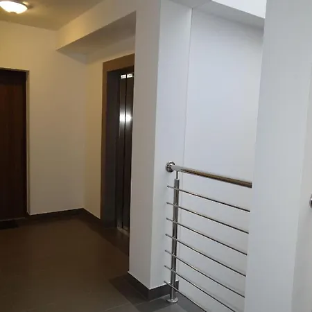 Apartment Flover *